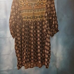 Umgee Geometric Multicolor Top